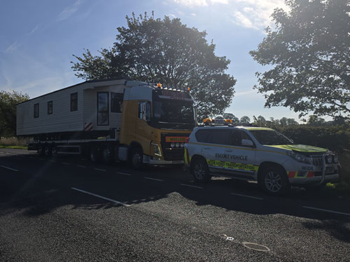 Static Caravan Transport Cost: What Determines the Price?